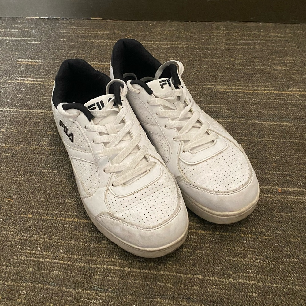 FILA Men's White Low-Top Sneakers